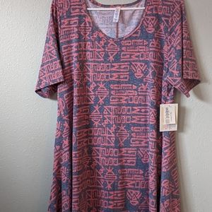 New LuLaRoe Perfect T XL (18-20)